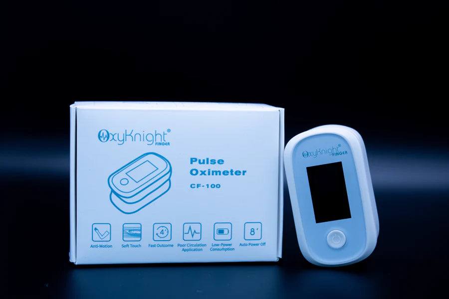 OxyKnight Pulse Oximeter CF-100 with packaging and key features like soft touch and low power use.
